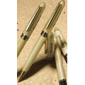 Illusion Wood Twist Action 0.09 Mm Lead Mechanical Pencil